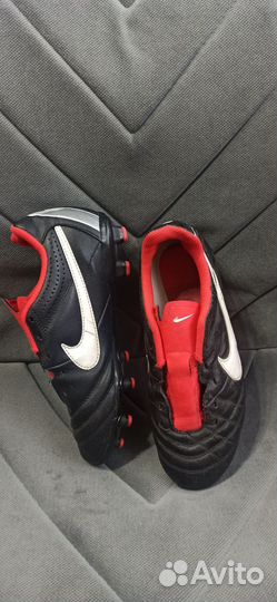 Детские футбольные бутсы 35 размер