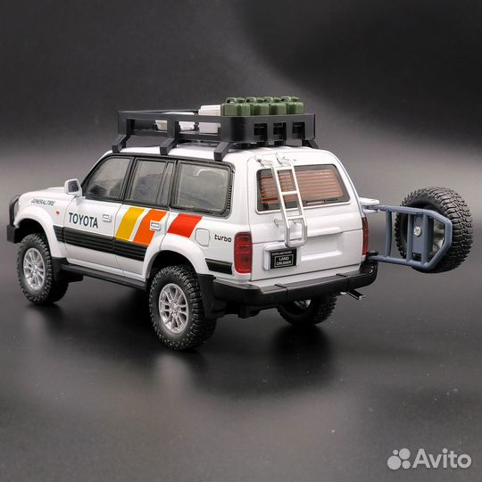 Машинка металлическая Toyota Land Cruiser Off-Road