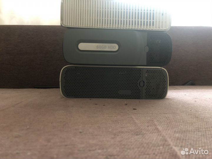 3 консоли Xbox 360