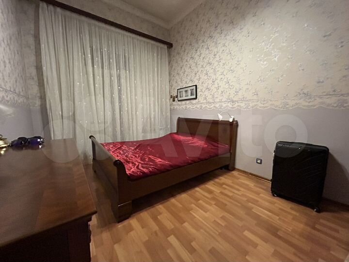 2-к. квартира, 60 м², 5/5 эт.