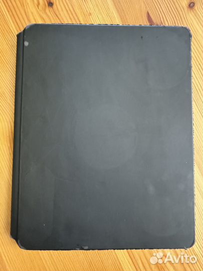 Чехол-клавиатура Apple SMART Keyboard Folio для iP