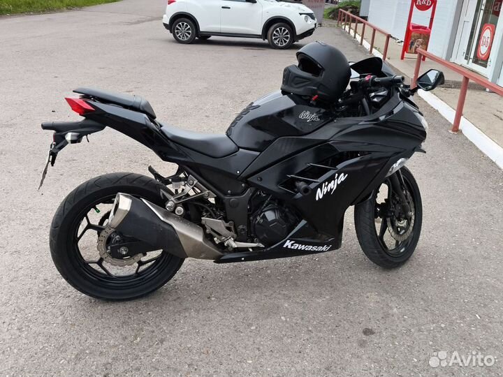 Kawasaki ninja 300