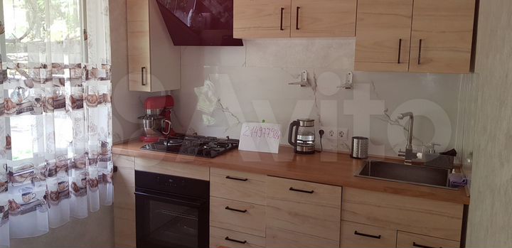 2-к. квартира, 65 м², 1/5 эт.