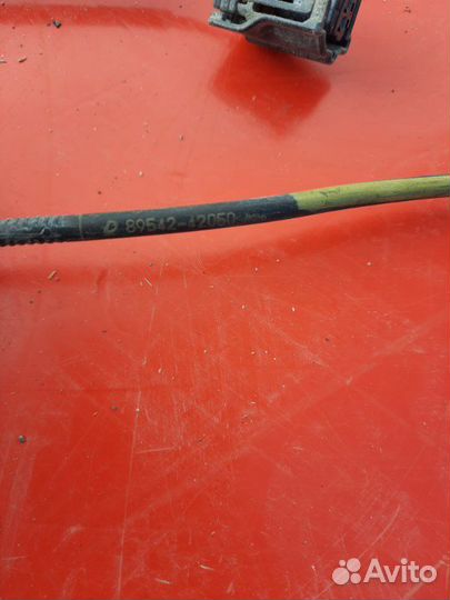 Датчик ABS Toyota Rav4