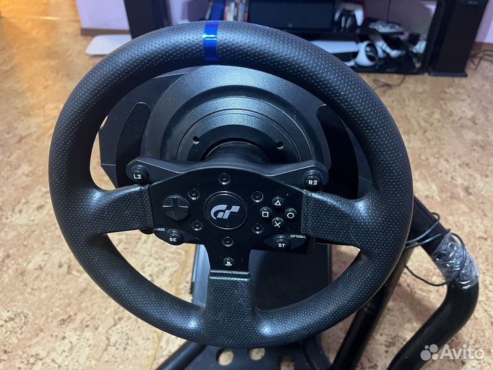 Игровой руль thrustmaster t300