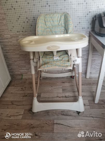 Стульчик для кормления