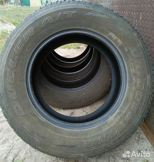 Bridgestone Dueler A/T 265/65 R17