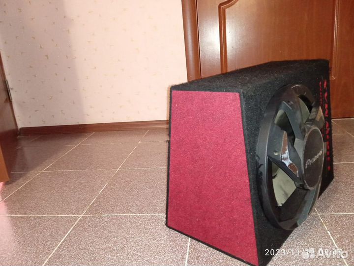 Сабвуфер активный 1300w (pioneer ts-wx300a)