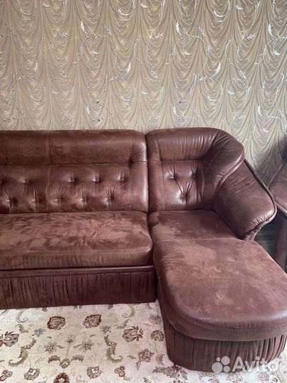 Диван с креслами