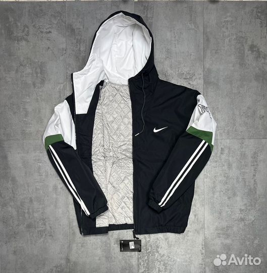 Куртка мужская Nike