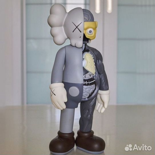 Kaws Bearbrick игрушка