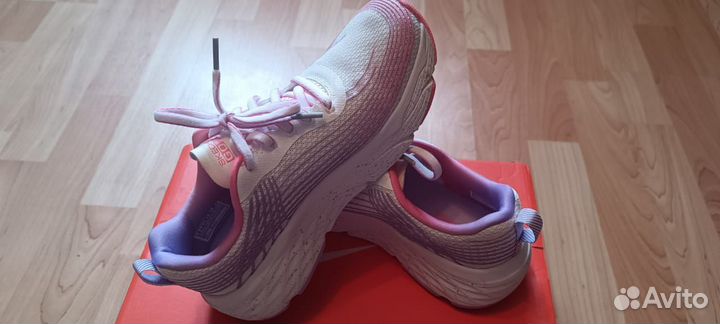 Кроссовки новые Skechers 36