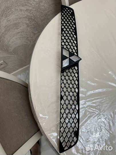 Решетка радиатора mitsubishi lancer 10