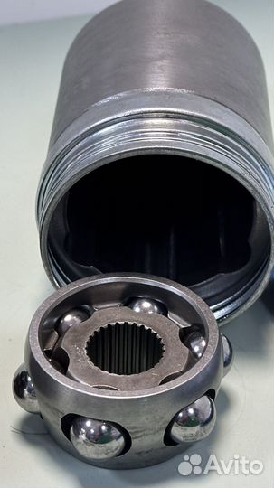 Граната внутренняя Mercedes w203 4 matic