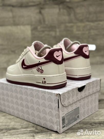 Nike Air Force 1 Low Valentine's Day 2023