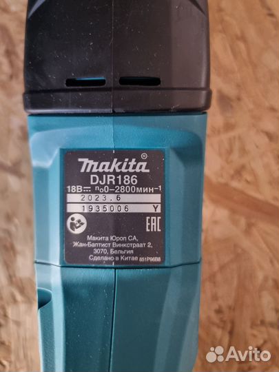 Аккумуляторная сабельная пила Makita DJR186Z