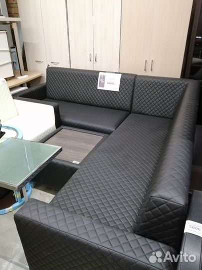 Офисная мебель диван