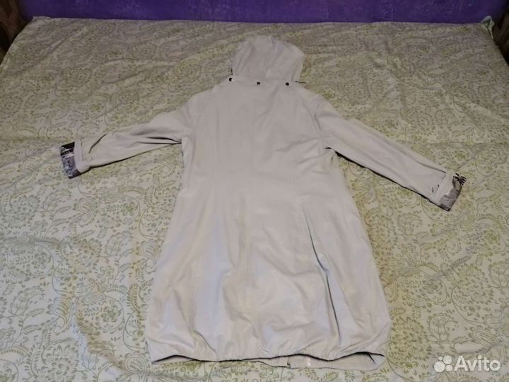 Плащ женский