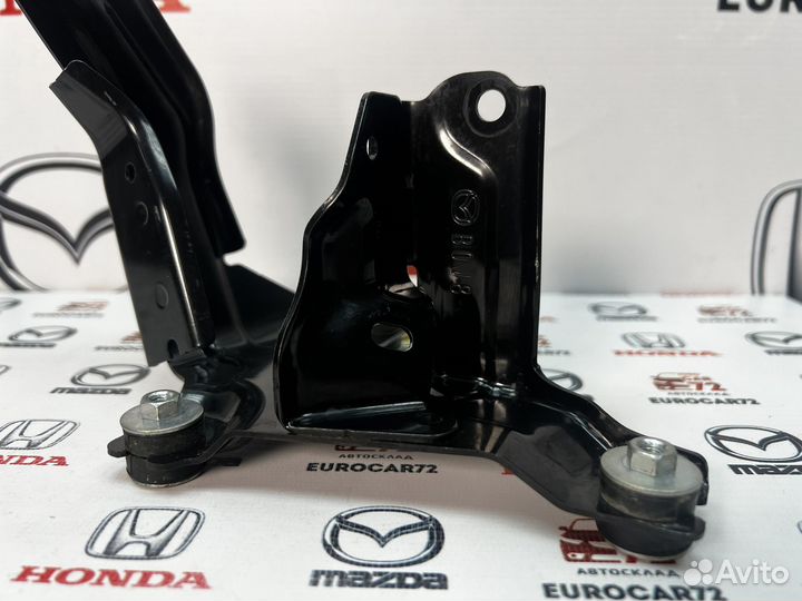 Кронштейн блока ABS Mazda 3 BP 2019-2024