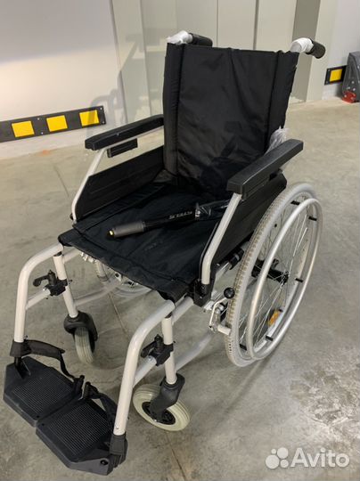 Кресло-коляска инвалидная