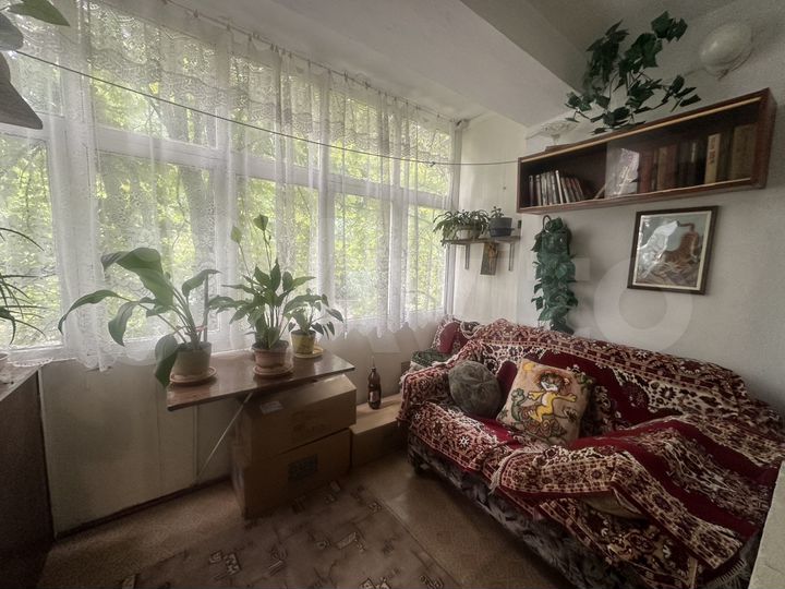 3-к. квартира, 60 м², 2/5 эт.