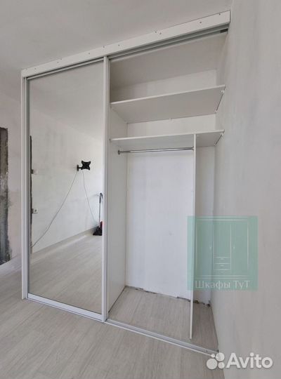 Шкаф стенка