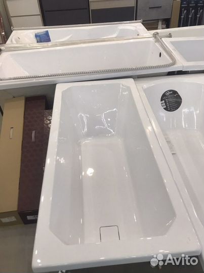 Ванна акриловая новая