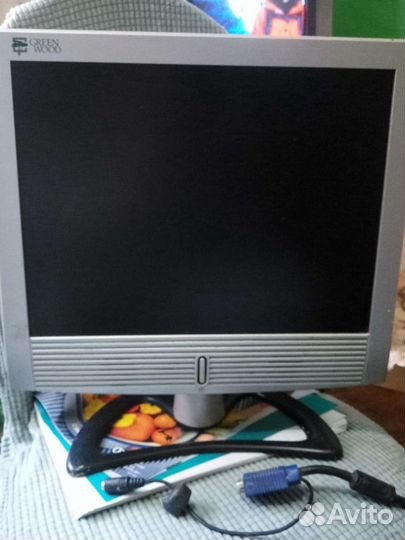 Монитор ЖК Greenwood