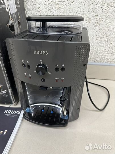 Кофемашина автоматическая Krups Essential EA810870