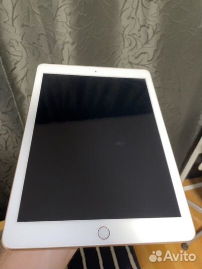 Планшет apple iPad 6th wi-fi 32gb