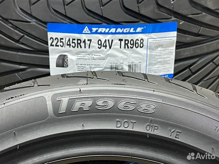 Triangle TR968 225/45 R17 94V