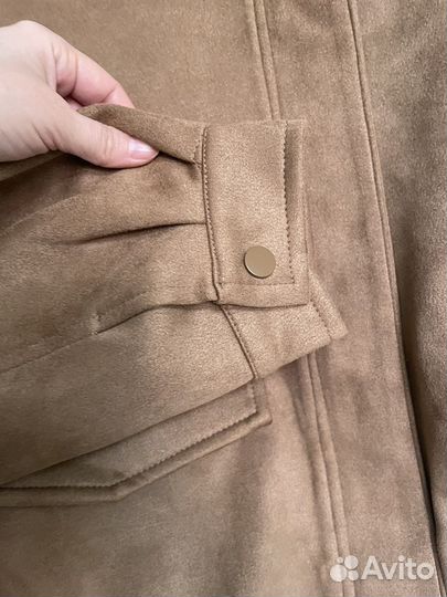 Бомбер из искусственной замши