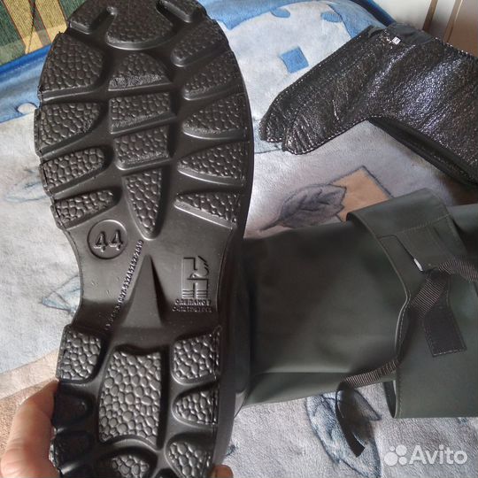 Сапоги болотники