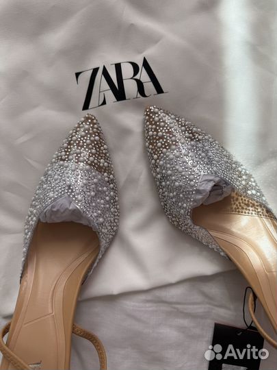 Туфли со стразами Zara 42