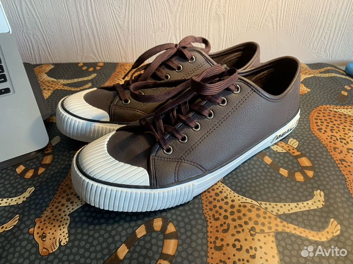 Кеды Два мяча