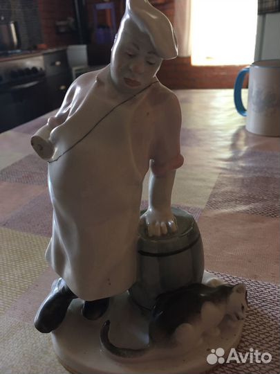 Фарфоровый лось