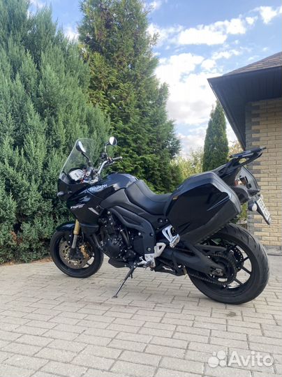 Продам Triumph tiger 1050 ABS