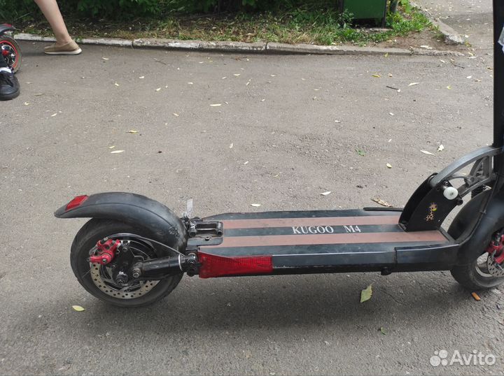 Электросамокат kugoо м4 бу