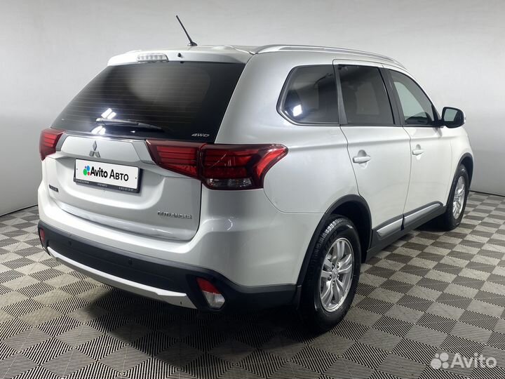 Mitsubishi Outlander 2.0 CVT, 2016, 167 412 км