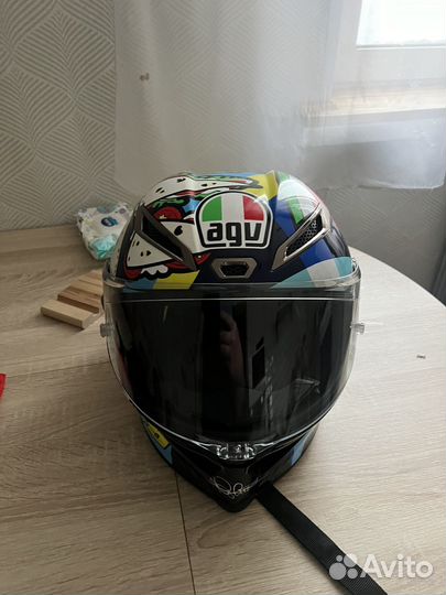 Продам шлем agv pista