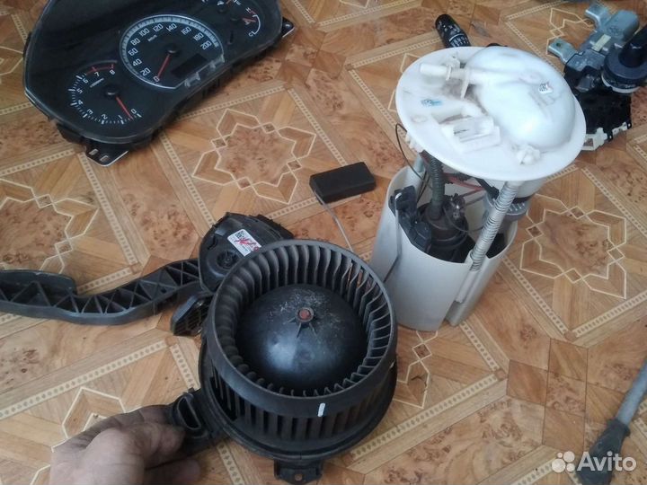 Моторчик печки Suzuki Swift 3