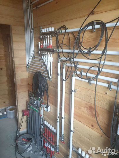 Сантехник / Услуги сантехника / Слесарь