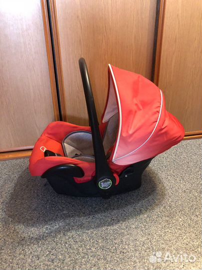 Коляска Tutis Zippy Pia 3 в 1