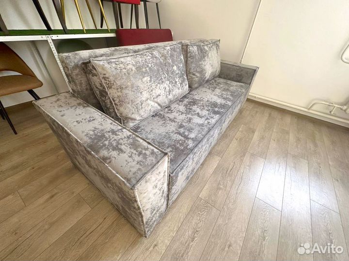 Диван новый