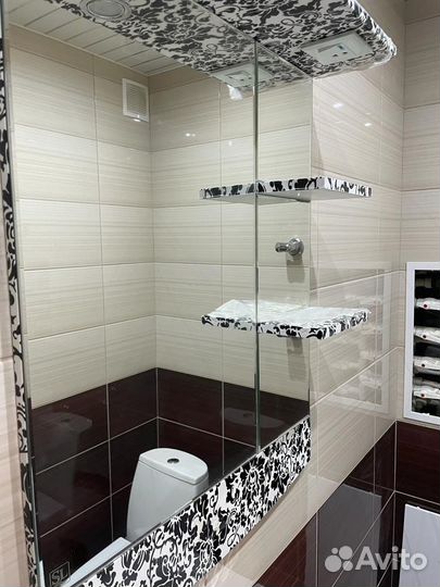 Шкаф с зеркалом для ванной