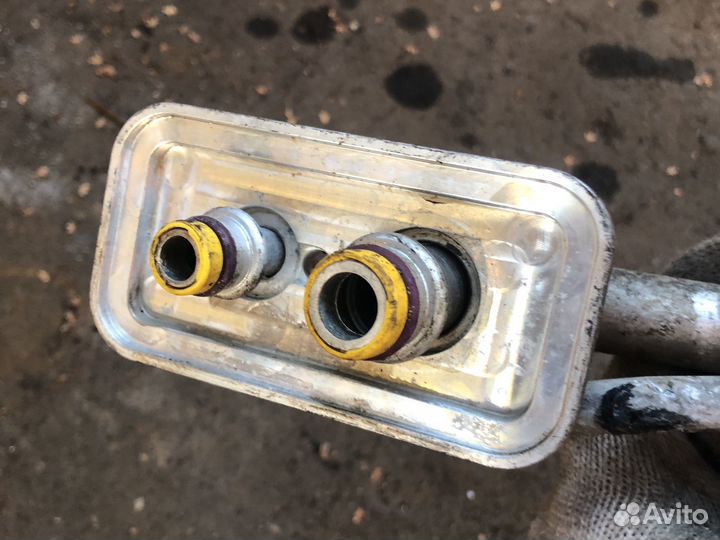 Трубка кондиционера BMW X5 e70