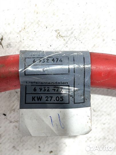 Плюсовой провод по днищу BMW X5 E-53