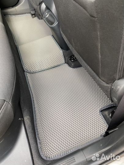 Автомобильные коврики eva с бортами 3д полики 3d