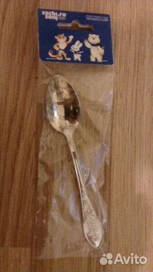 Раритет. Ложки, вилки с символикой 