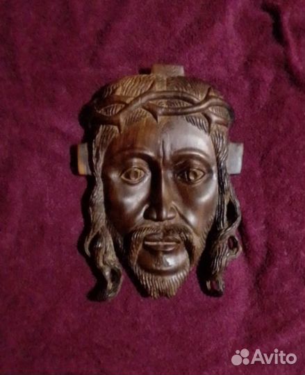 Африка.Тяжелое дерево.(Иисус в терновом венце)